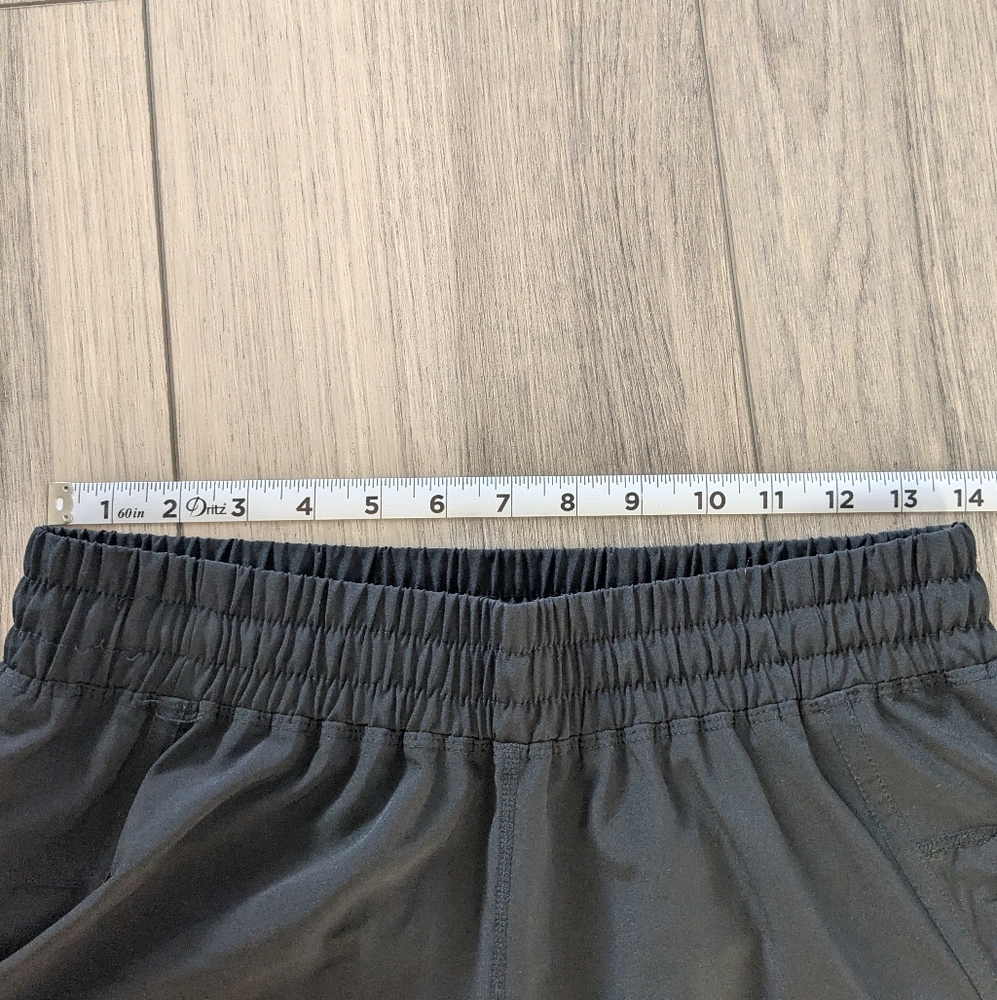 Zyia Black Women's Athletic Shorts Size Large - Picture 7 of 7